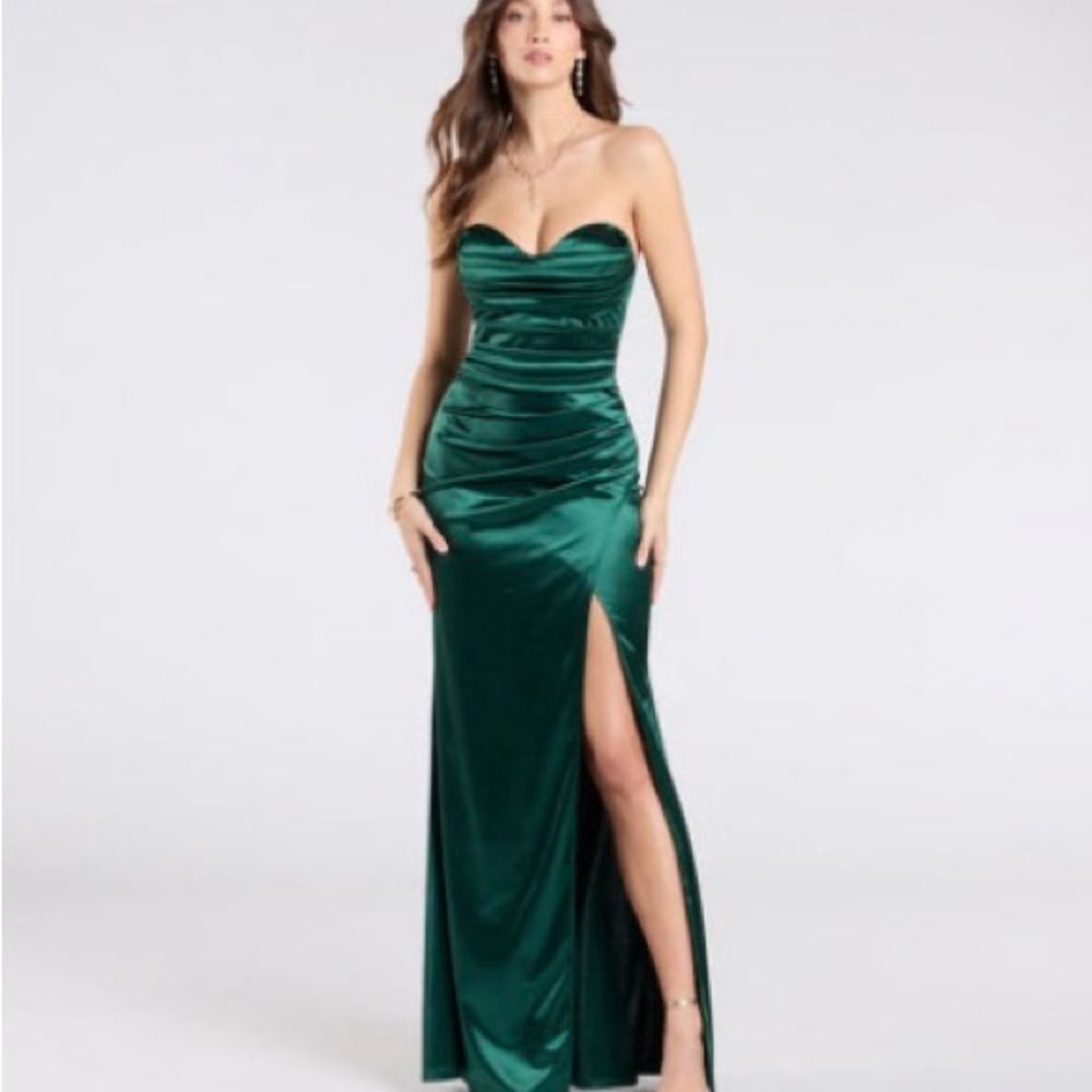 Hunter Strapless Green Evening Dress
